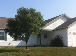 226 SE 44th St, Topeka, KS 66609