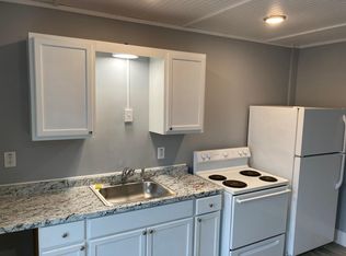 37 Bangor St, Augusta, ME 04330