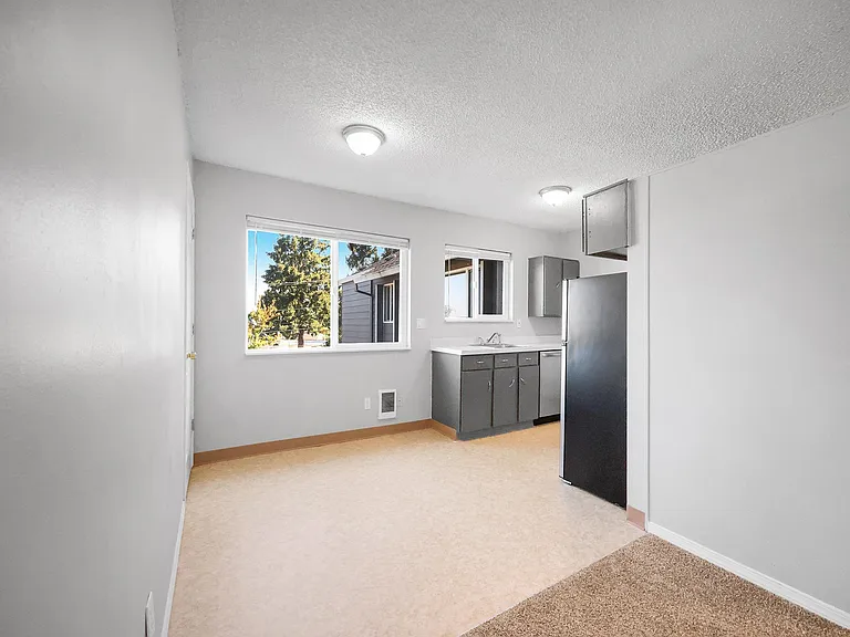 186 Molalla Ave #186 — Photo 19