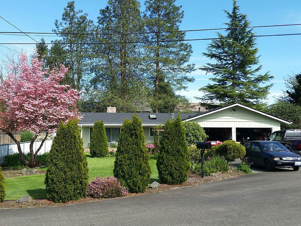 1st image of 2208 Wilkins Pl SE