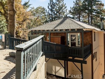 1215 Scenic Way, Rimforest, CA, 92378