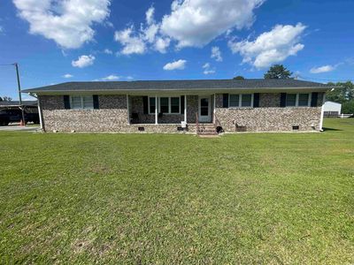 4637 Dogwood St., Loris, SC, 29569