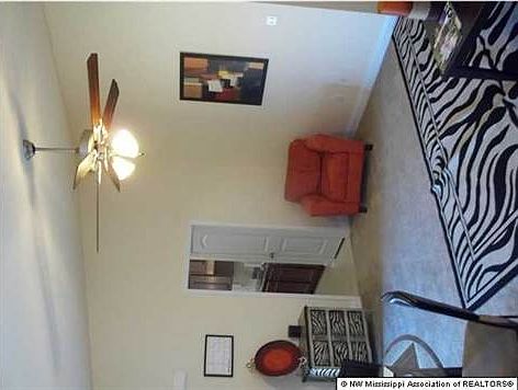 4th image of 3278 Mary Ellen Dr