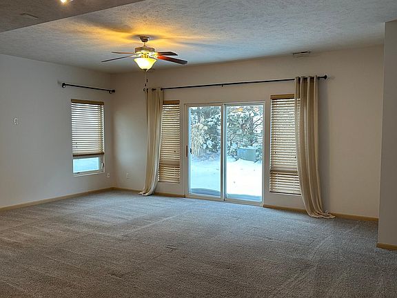 5th image of 5840 Billings Ct