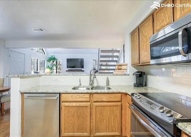 Kitchen with all new stainless steel applianc