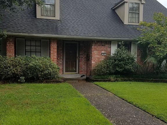 5th image of 82 Yosemite Dr