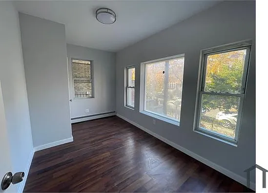2810 Webb Ave #1 — Photo 8