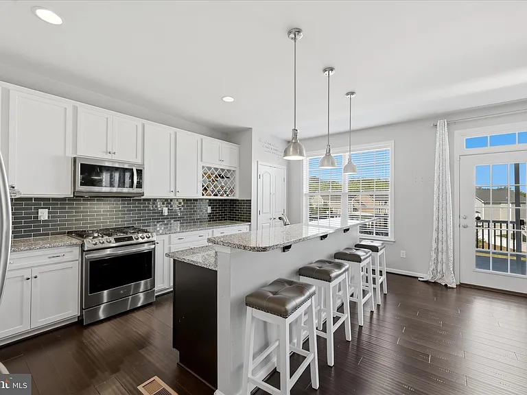 31 Orchid Ln — Photo 10