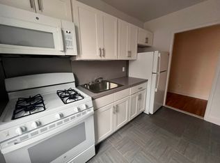143-36 Barclay Ave #5O, Flushing, NY 11355