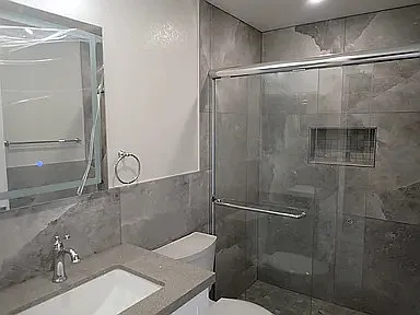 123 N Waverly St — Photo 10