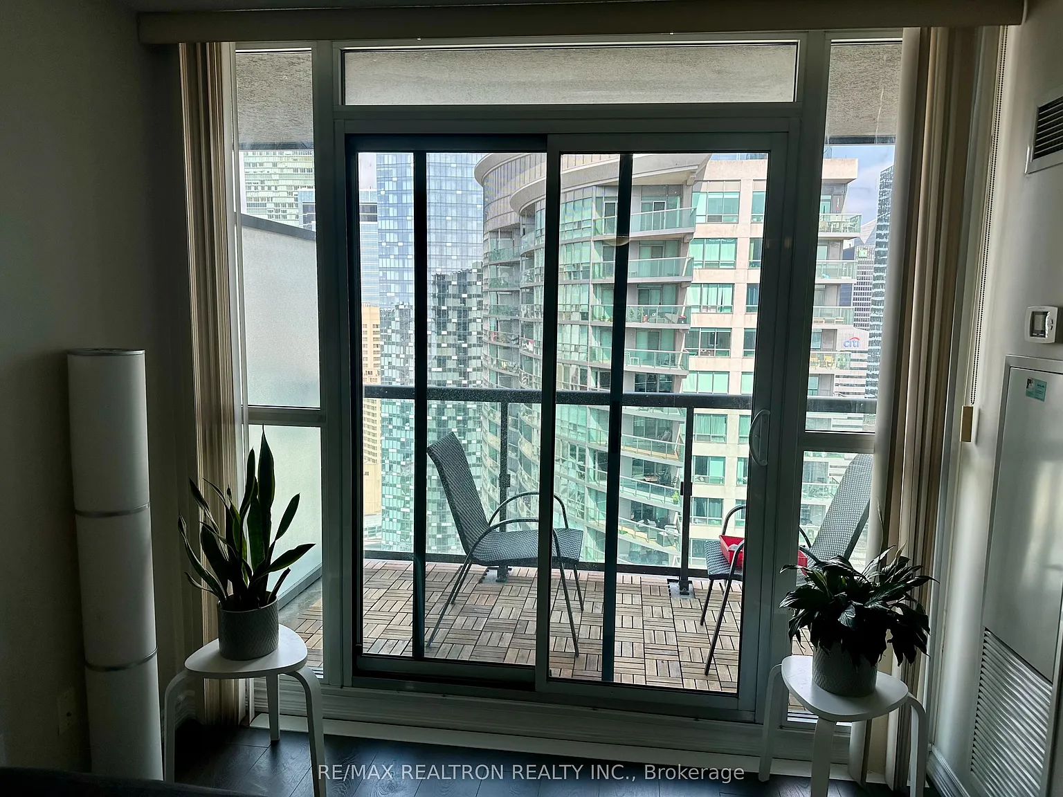 2 bed, $2,800 — Photo 3