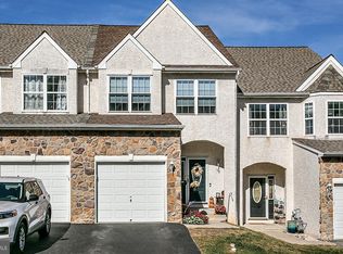 719 Beech Ct, Bridgeport, PA 19405