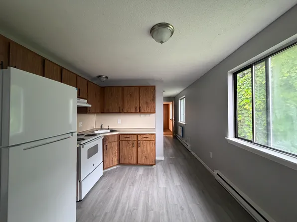 30 Hart Cir #8A, Waterbury, CT 06705