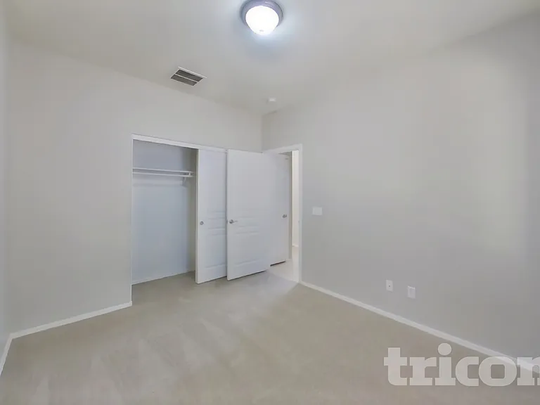 1154 E Canyon Trl — Photo 12