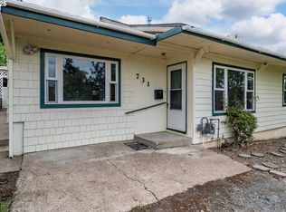 731 NE Casper St, Roseburg, OR 97470