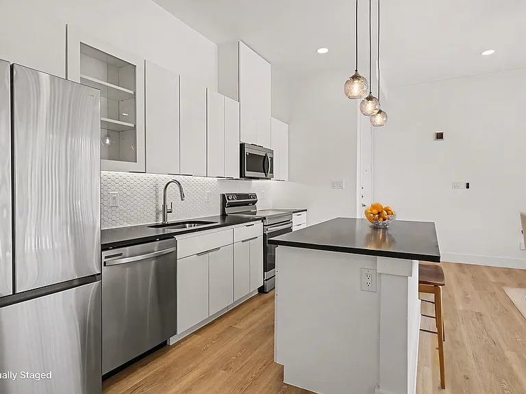 2217 N Fitzhugh Ave #206 — Photo 9