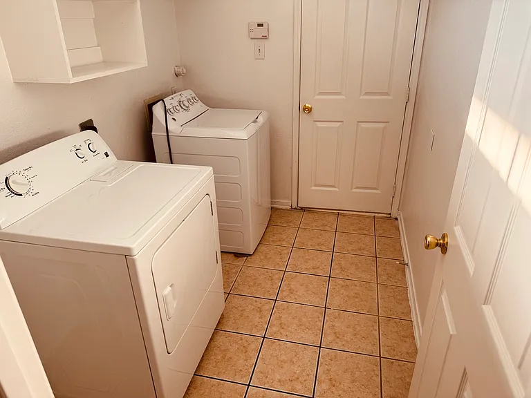 3813 Cedar Ridge Ct — Photo 35