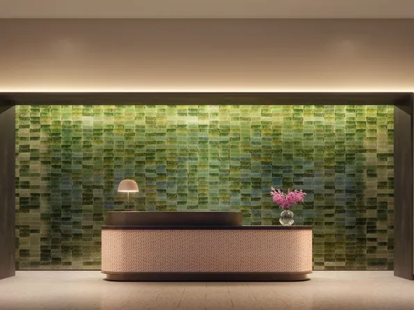 29 Huron Street image 10 of 19