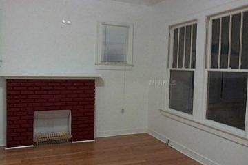 4th image of 620 Belleview Blvd