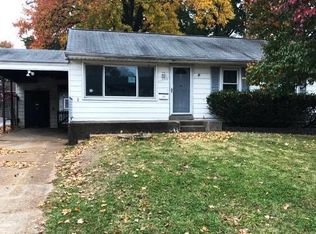 10746 Saint Cosmas Ln, Saint Ann, MO
