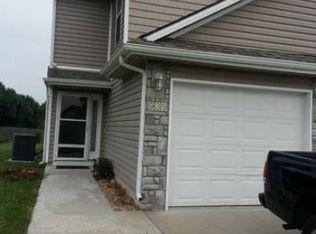 939 SW Eagle Ct, Blue Springs, MO 64015