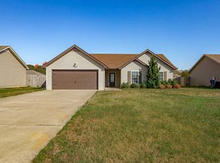 132 Bob White Trl, Oak Grove, KY 42262