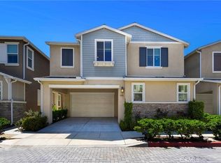 385 N Avelina Way, Anaheim, CA 92805