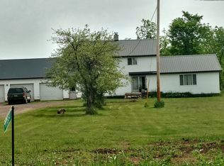 17660 Larson Rd, Bruce Crossing, MI 49912