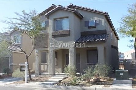 5th image of 4821 Longshot Dr