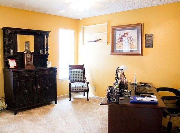 5th image of 4104 Crestridge Dr