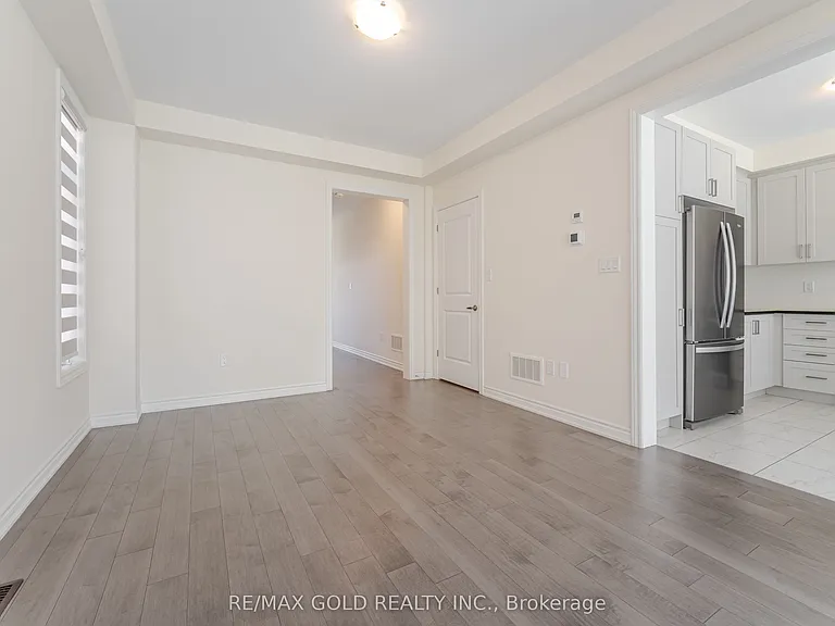 9 Kentledge Ave — Photo 6