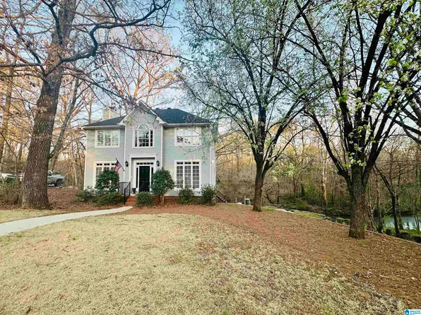 700 Olde Towne Cir, Alabaster, AL 35007