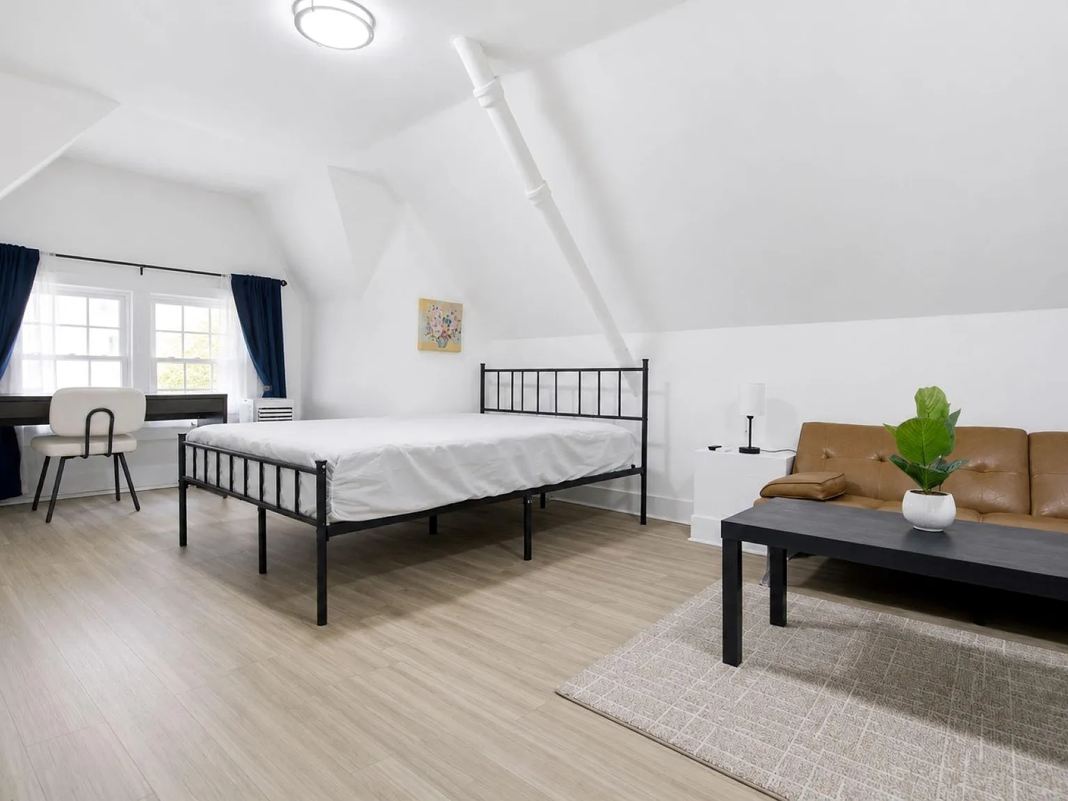 4 bed, 3.5 bath, 1627 sqft, $1,070 — Photo 1