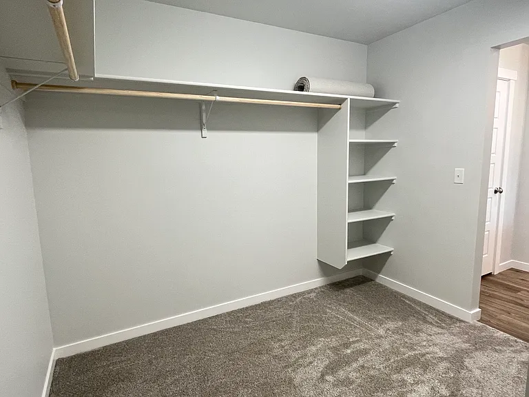 6285 W Karpathos St — Photo 25