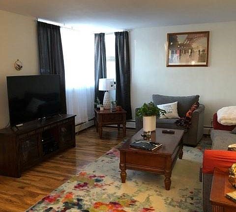 Living Room 2_02152021