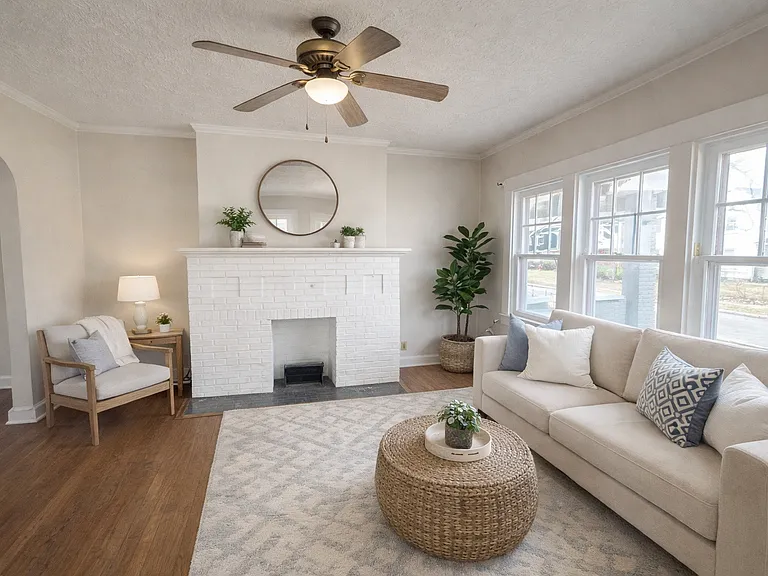 3547 Winthrop Ave — Photo 2
