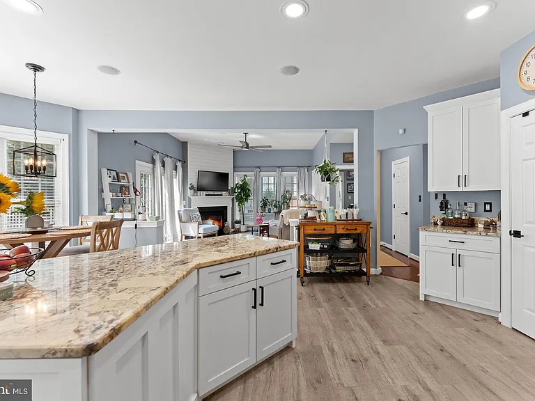 43550 Riverpoint Dr — Photo 8