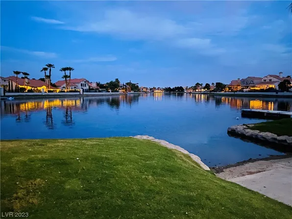 8316 Dorado Bay Ct, Las Vegas, NV 89128