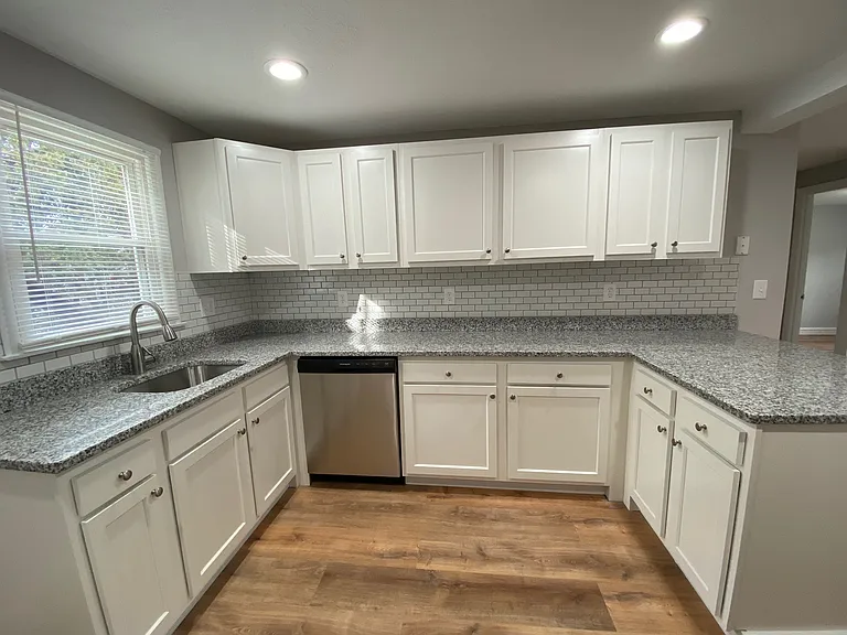 Evergreen Manor — Photo 23