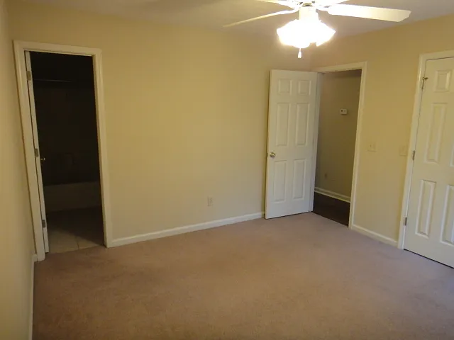 2006 Longview Ct — Photo 21