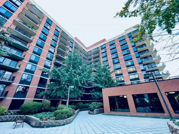 700 Grove St APT 6R, Jersey City, NJ 07310