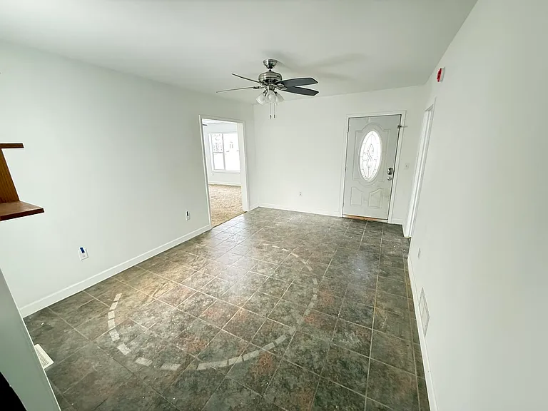1719 Georgia St #1719 — Photo 5
