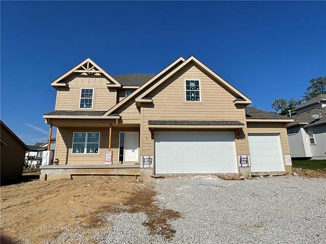 1st image of 1824 Meadow Ln