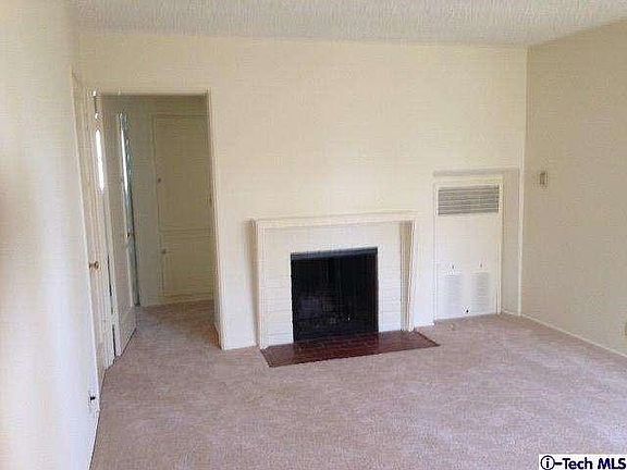 3rd image of 232 Mockingbird Ln APT 1