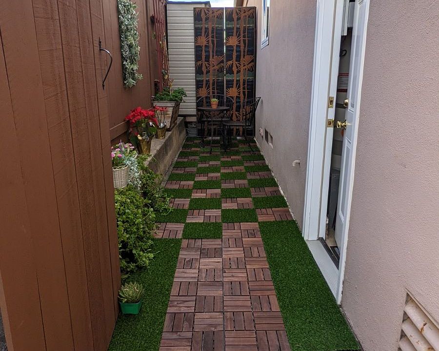 Entrance/Private patio