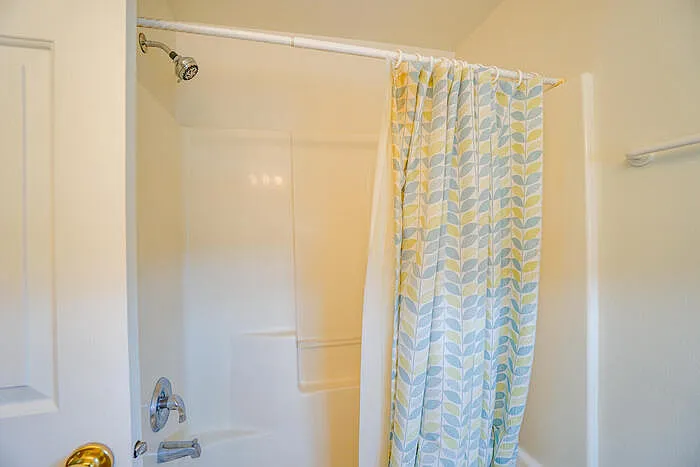 13911 NE 7th Ct — Photo 33