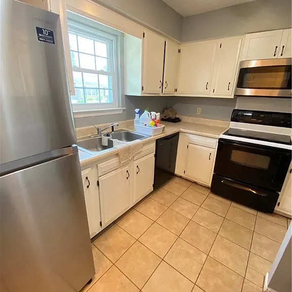 9 Peach Ct — Photo 5