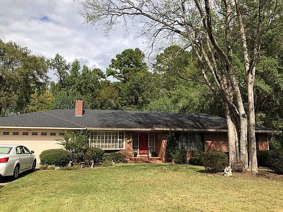 2nd image of 3033 Clairmont Ave