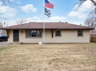 8860 Grenadier Ave S, Cottage Grove, MN 55016