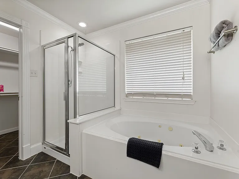 14807 Fairway Square Dr — Photo 26